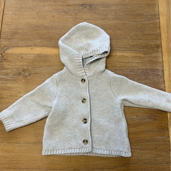 Old Navy Cotton Knit Sweaters - 12-18 Months - Picture 2 of 6